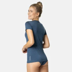 Odlo Natural Performance Wool 130 Base Layer T-Shirt Women - Grey Melange -Odlo 111231 model 2 1470762 1