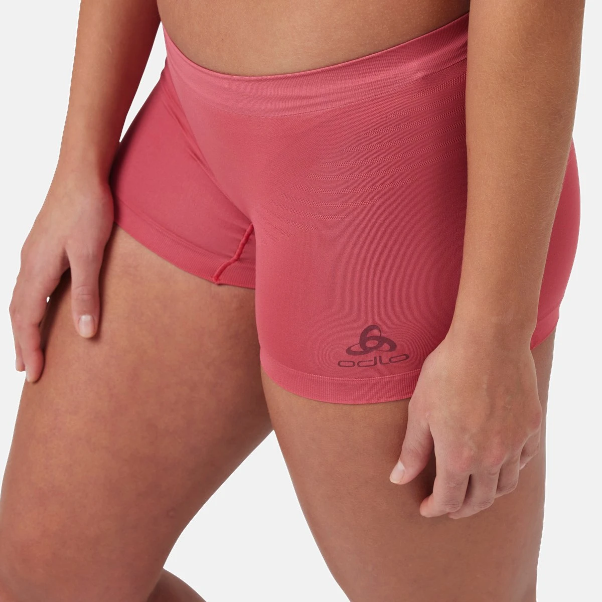 Odlo Performance X-Light Panty Women - American Beauty 4 Odlo Performance X-Light Panty Women - American Beauty - Image 2