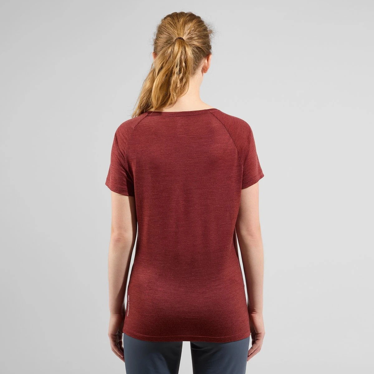 Odlo Ascent Performance Wool 130 Valley T-Shirt Women - Spiced Apple Melange 6 Odlo Ascent Performance Wool 130 Valley T-Shirt Women - Spiced Apple Melange - Image 4
