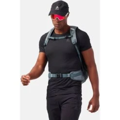 Odlo Active F-Dry Light Base Layer T-Shirt Men - Black -Odlo odlo mens active f dry light eco base layer t shirt black 7 1328845