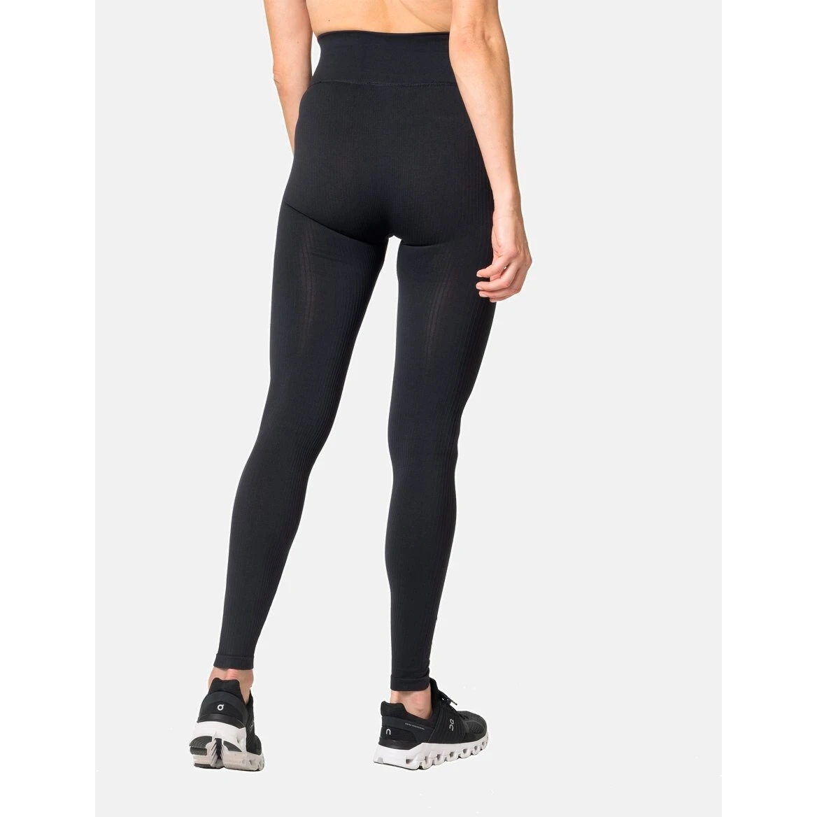 Odlo Active 365 Seamless Training Tights Women - Black 6 Odlo Active 365 Seamless Training Tights Women - Black - Image 4
