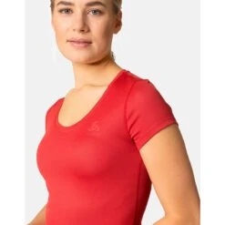 Odlo Active F-Dry Light Base Layer T-Shirt Women - American Beauty 12 Odlo Active F-Dry Light Base Layer T-Shirt Women - American Beauty -Odlo odlo womens active f dry light eco base layer t shirt american beauty 1 1406350