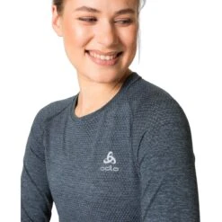 Odlo Essentials Seamless Long Sleeve Running T-Shirt Women - India Ink Melange -Odlo odlo womens essentials seamless long sleeve running t shirt india ink melange 3 1509493