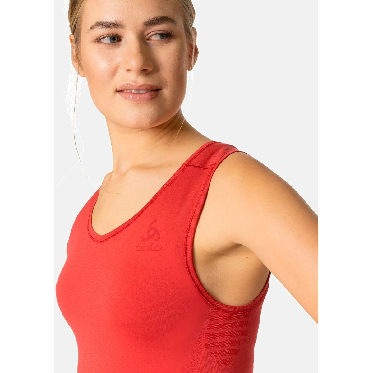 Odlo Performance X-Light V-Neck Base Layer Singlet Women - American Beauty 8 Odlo Performance X-Light V-Neck Base Layer Singlet Women - American Beauty - Image 6