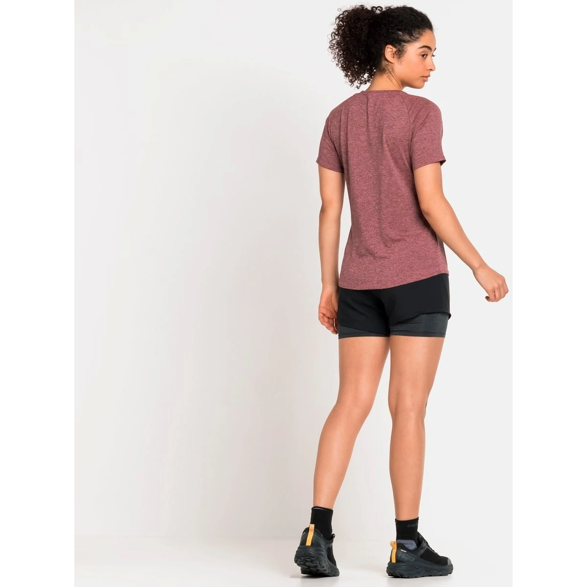 Odlo Women's Run Easy 5 Inch 2-in-1 Running Shorts - Black 8 Odlo Women's Run Easy 5 Inch 2-in-1 Running Shorts - Black - Image 6